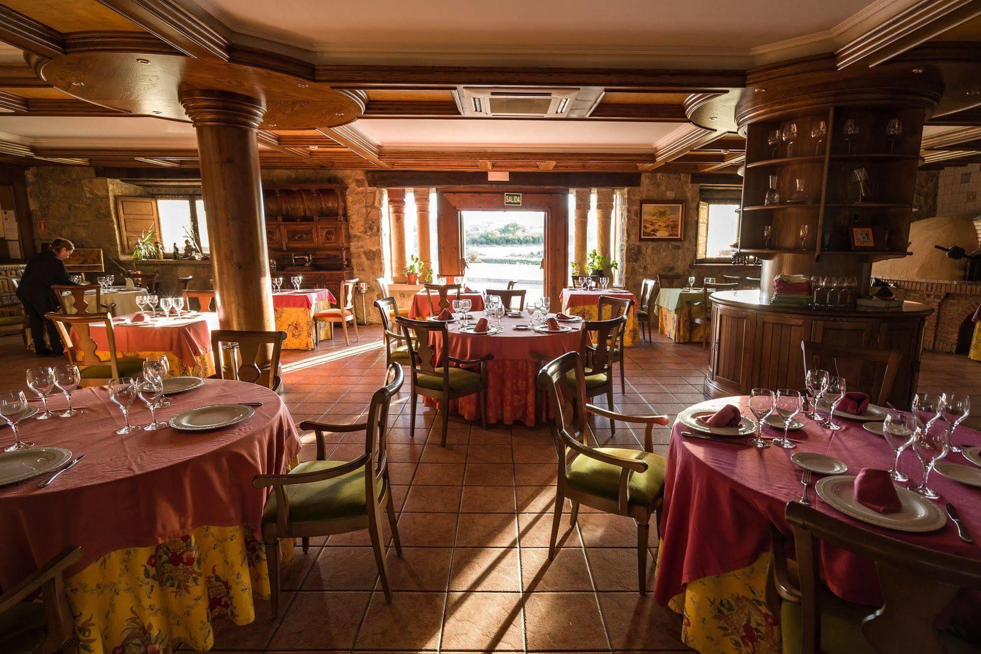 Venta Juanilla Hotel Santo Tomé del Puerto Kültér fotó